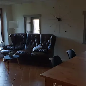 charmante-maison-au-calme-pour-6-personnes.hotels-rhonealpes.com/